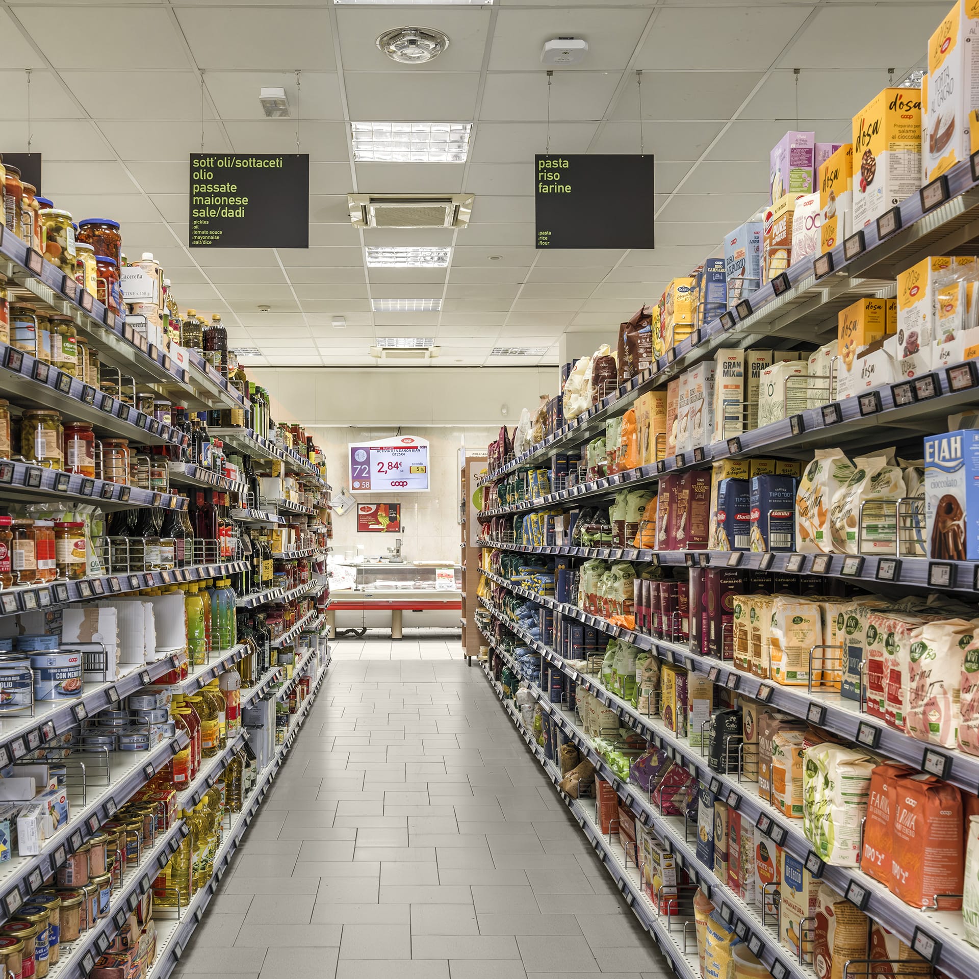 Supermercato Coop a Prato, foto Amius Studio