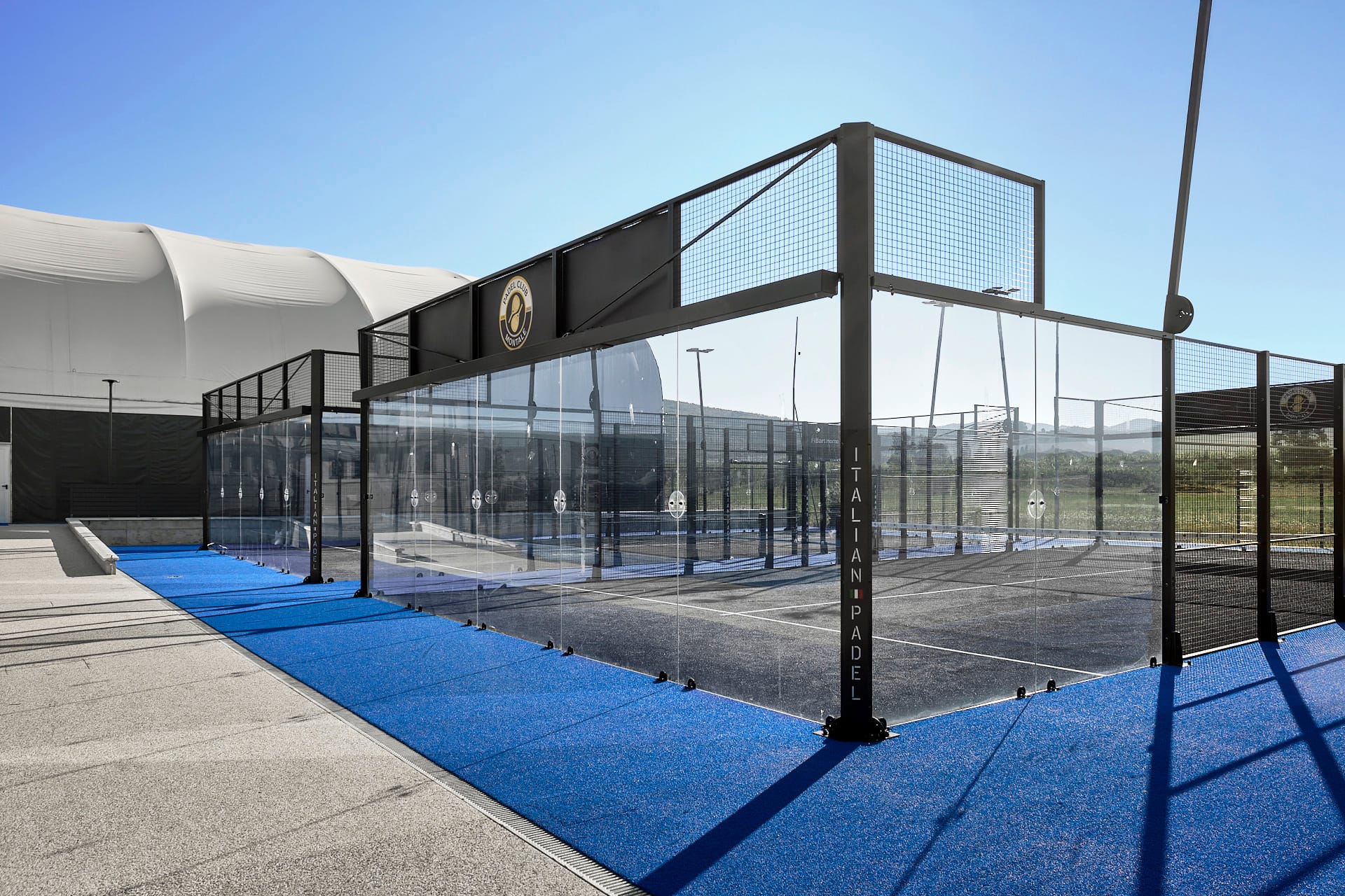 Fotografia di architettura: gli esterni del Padel Club Montale 2 Esterni del Padel Club Montale, foto Amius Studio