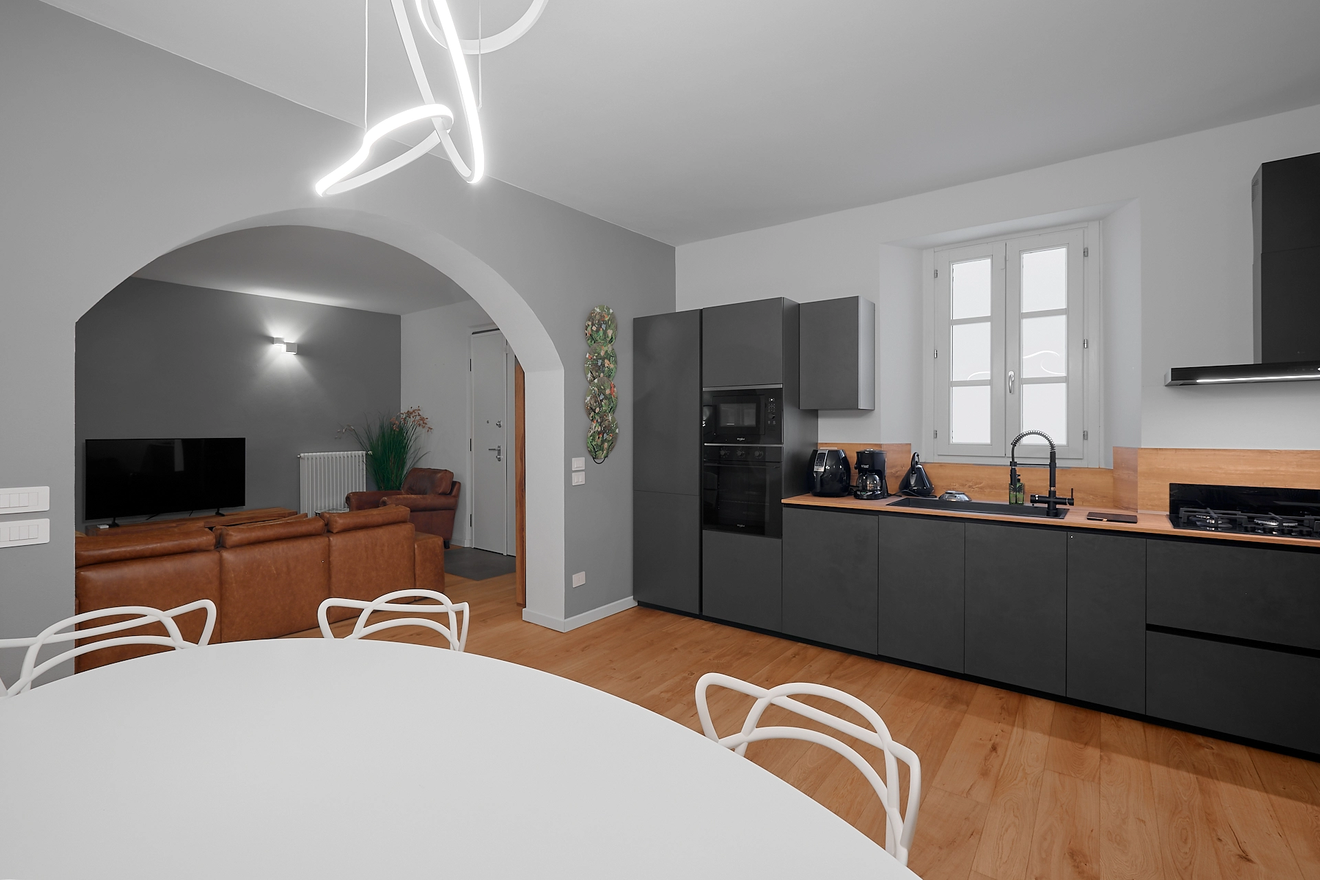 Fotografia immobiliare: appartamento moderno a Poggio a Caiano 4 Appartamento moderno a Poggio a Caiano, foto Amius Studio